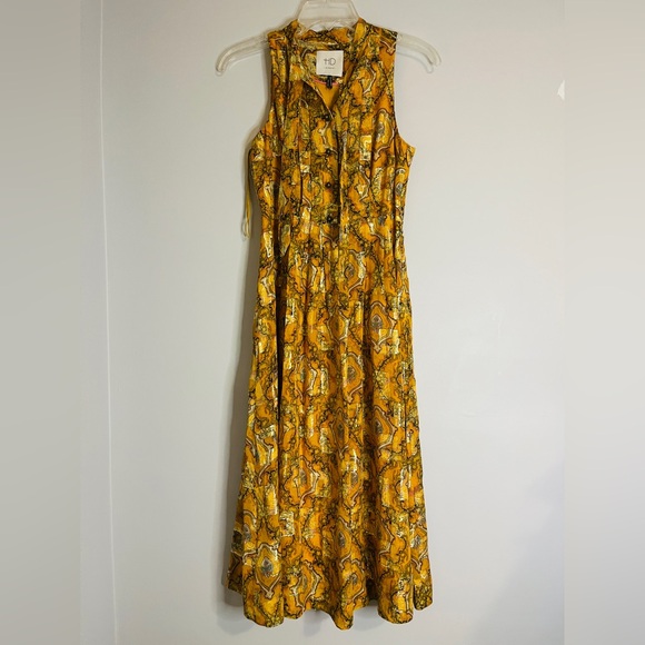 HD in Paris Gold Metallic Paisley Patterned Midi Dress - Picture 1 of 9
